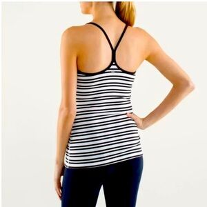 Lululemon Power Y Tank black and white twin stripe women’s size 8 ￼